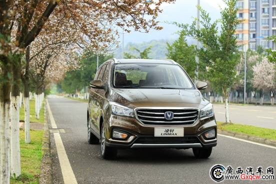 ../LD(zhun)EMO/L%20%20part2/1DX_1540%20-%20.JPG